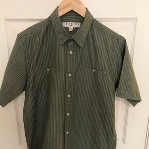Ezekiel button up
